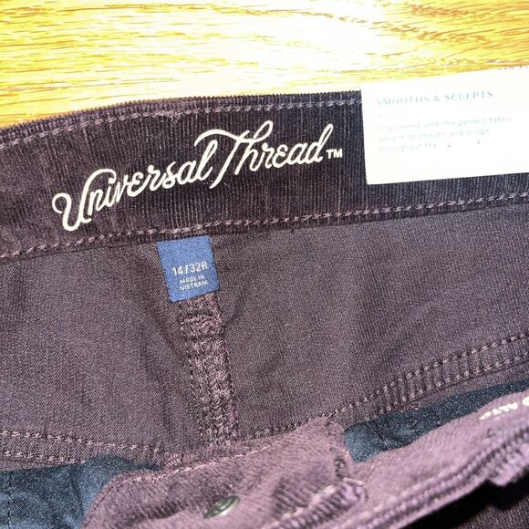 Universal Threads NWT Preppy High Rise Skinny Button Fly Burgundy Corduroy Pants - Picture 4 of 8